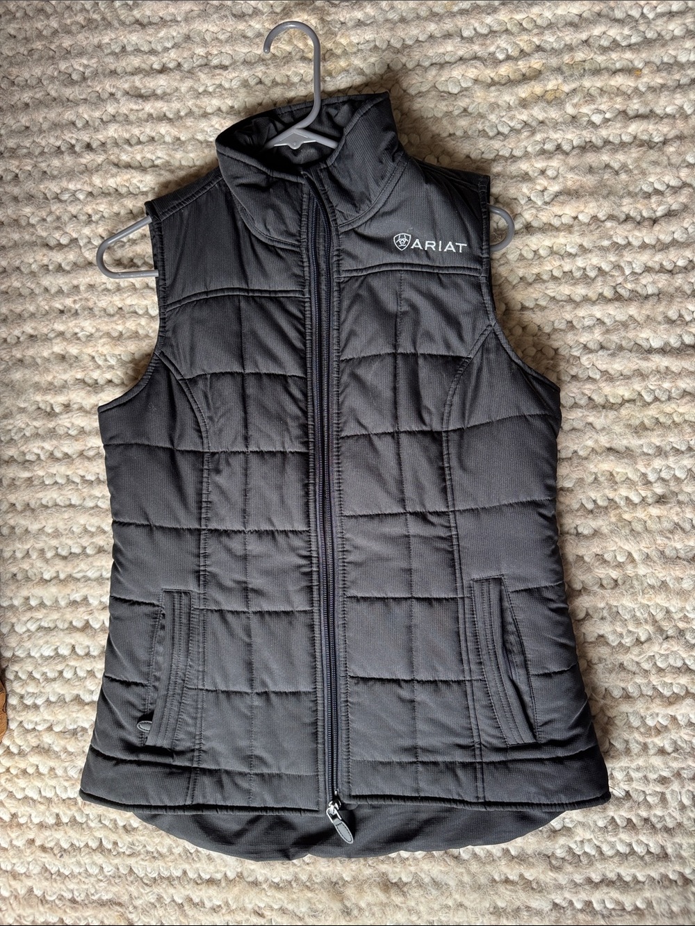 Ariat Women's Black Quilted Lightweight Vest